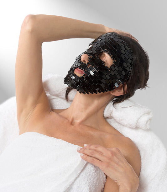 Natural Obsidian Mask for Relaxation